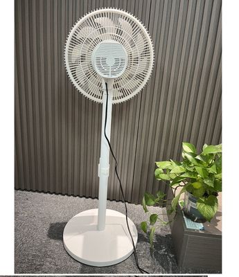 Ventilateur de sol silencieux à vent fort avec télécommande et contrôle tactile