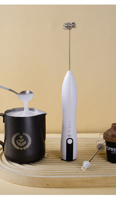 Batterie de 800 mAh Capacité 304 en acier inoxydable Frappeuse à œufs portative pour le café de cuisine
