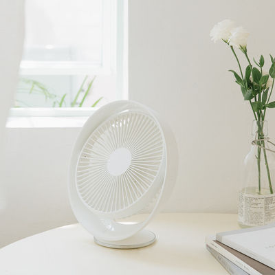 NO Ventilateur de table rechargeable contrôlé par application pour le vent fort dans les bureaux et le refroidissement extérieur